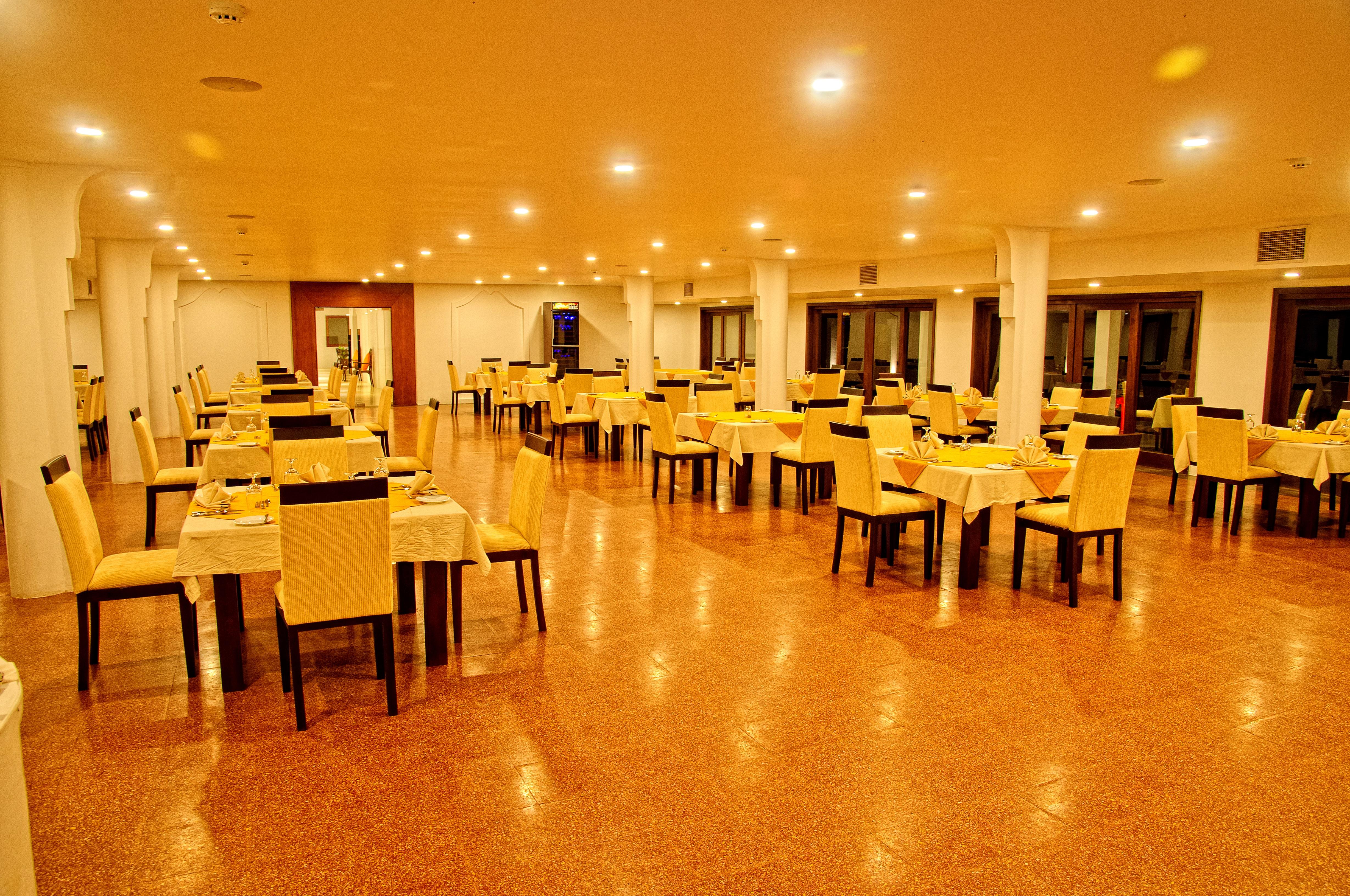 Rajarata Hotel Anuradhapura Eksteriør billede
