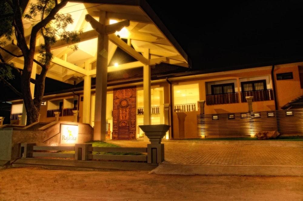 Rajarata Hotel Anuradhapura Eksteriør billede
