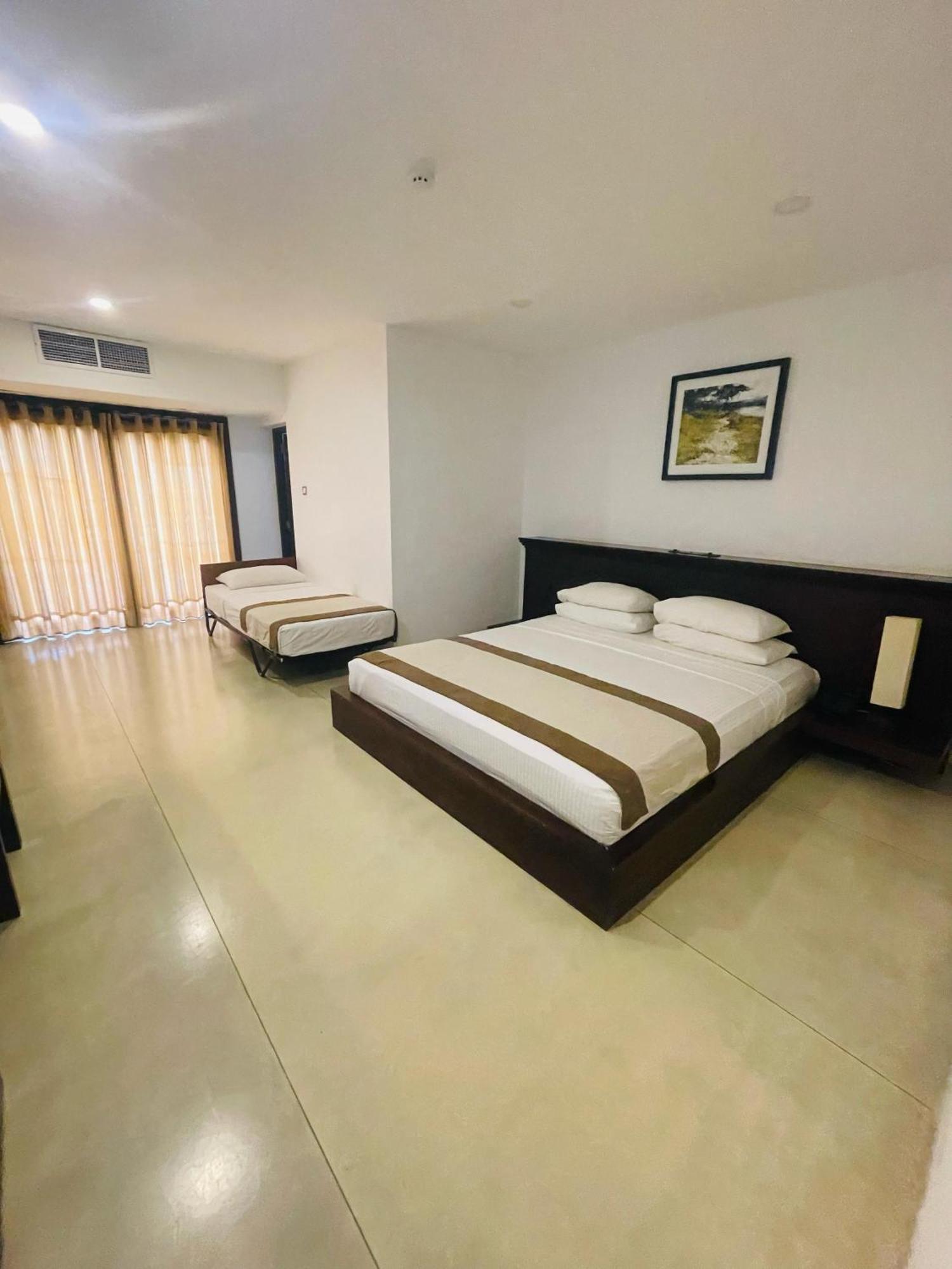 Rajarata Hotel Anuradhapura Eksteriør billede
